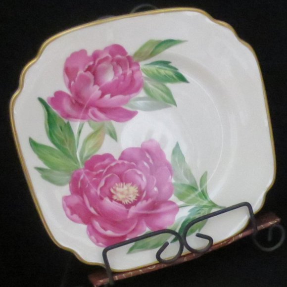 New Syracuse China 8" Floral Plates White Pinks Greens 1960s Vintage Set of 4 - Picture 7 of 16